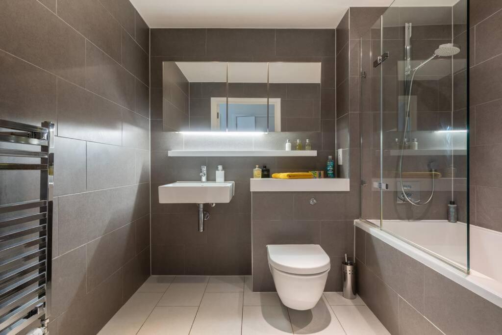 Modern & Comfortable Flat - Tobacco Dock - Wapping